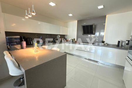 Casa Town House en Renta en La Loma Santa Fe en las Misiones, Misión Catalá 6824