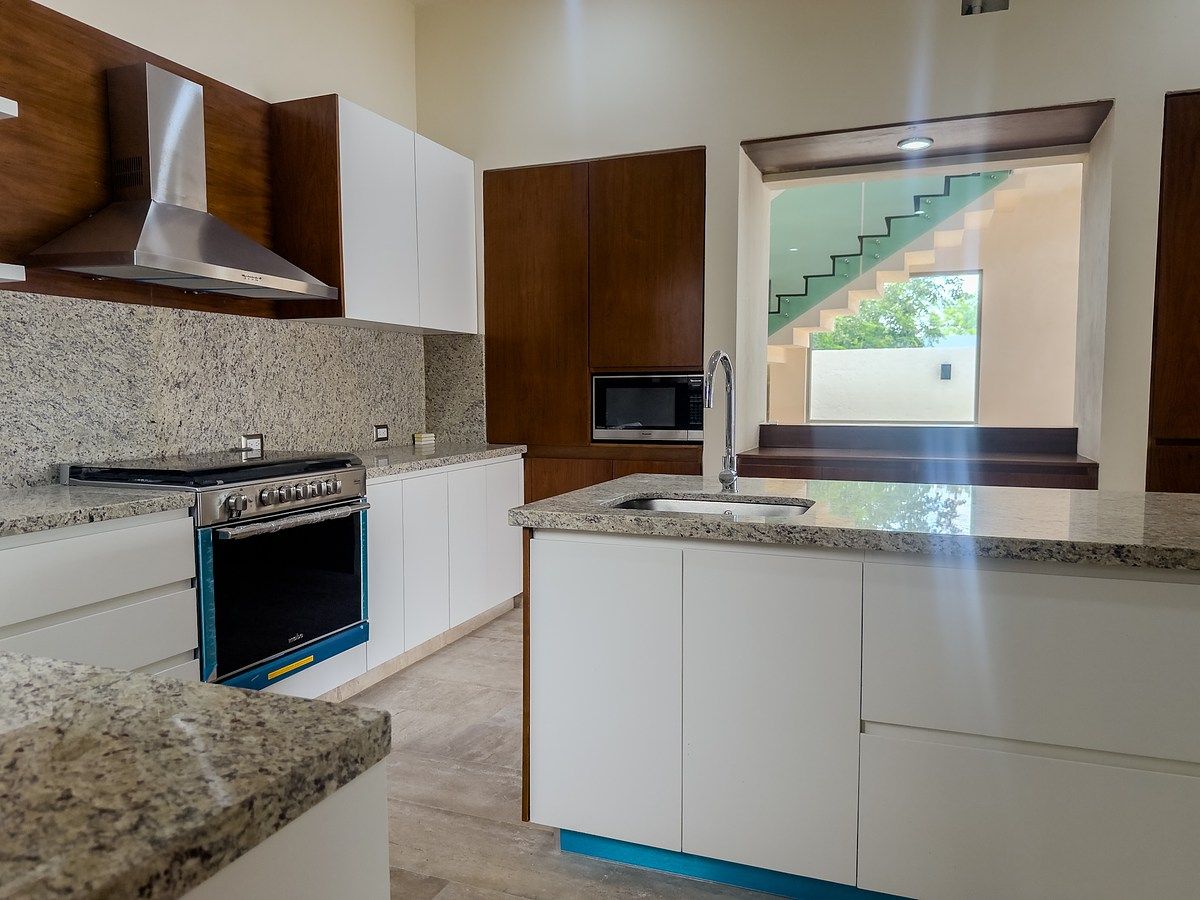 cocina y al fondo ventana, photo 21 of 50