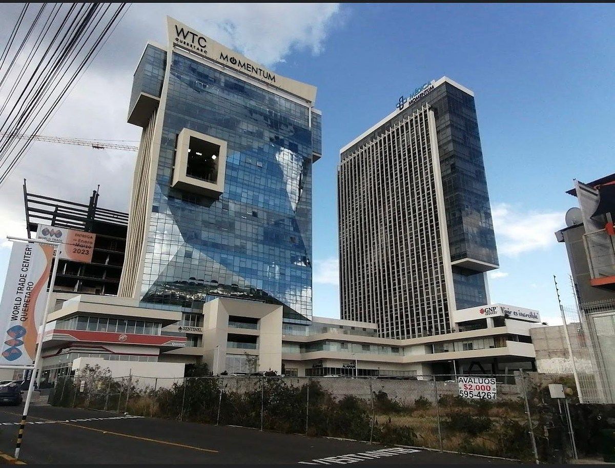 Fachada WTC, foto 1 de 15