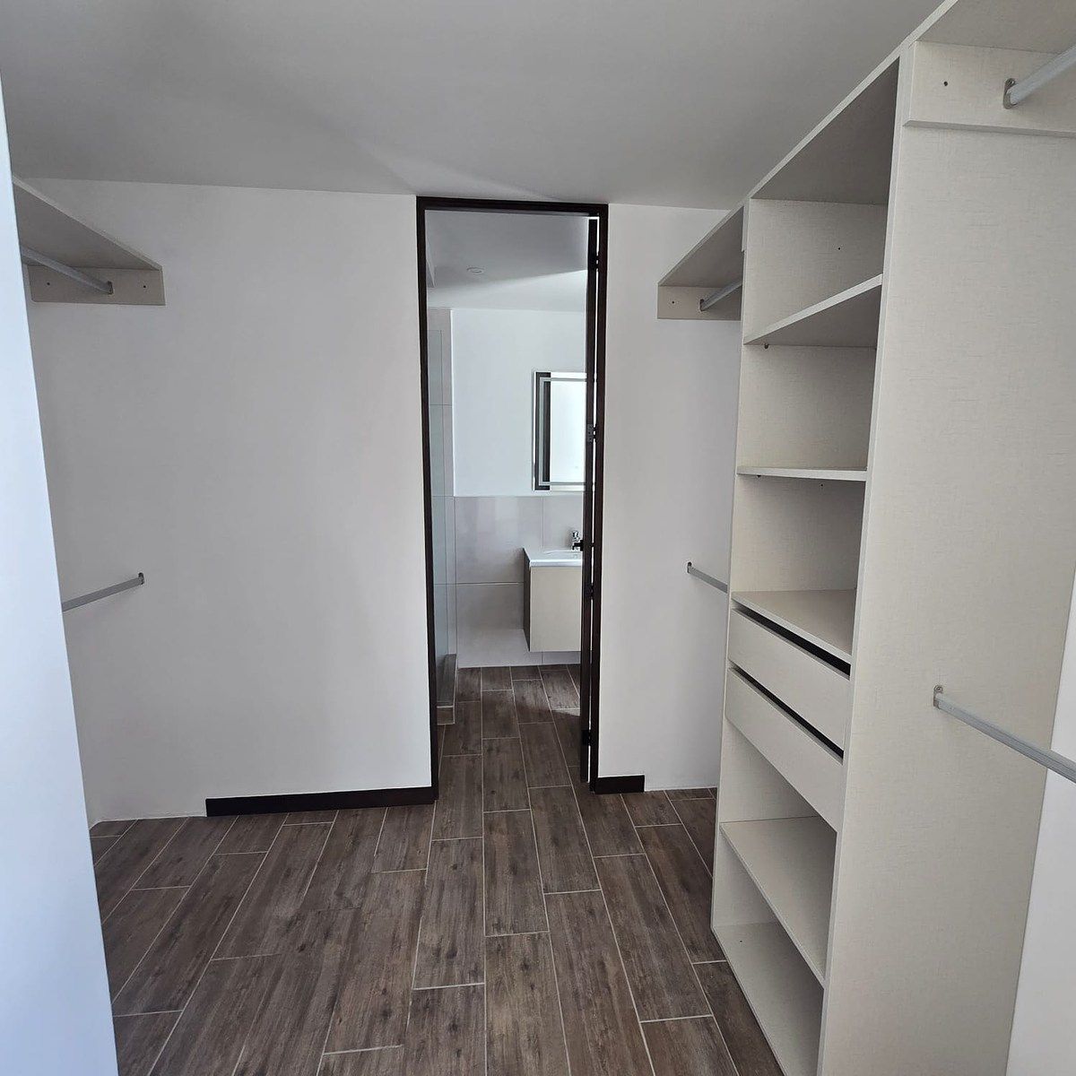 Apartamento en Zona 14, Guatemala, foto 8 de 21