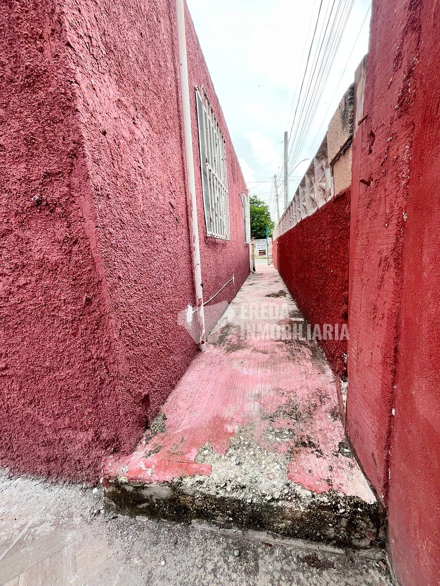 PASILLO DE SERVICIO, foto 14 de 18