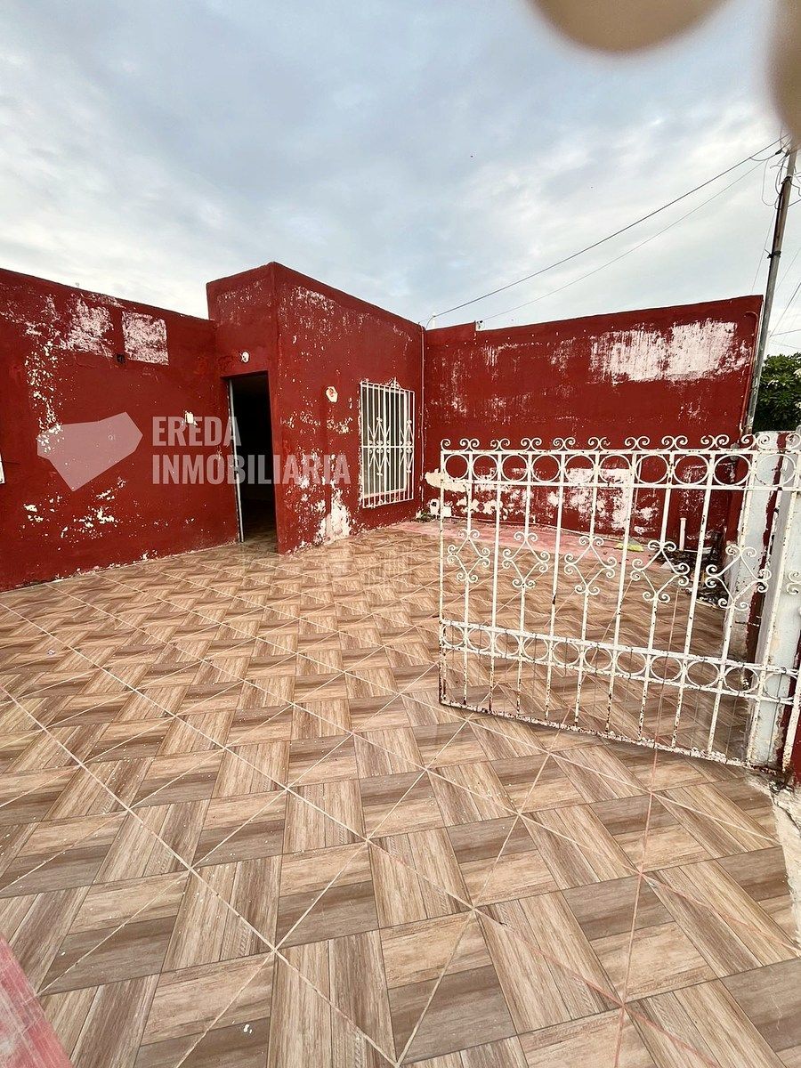 ESTACIONAMIENTO, foto 1 de 18