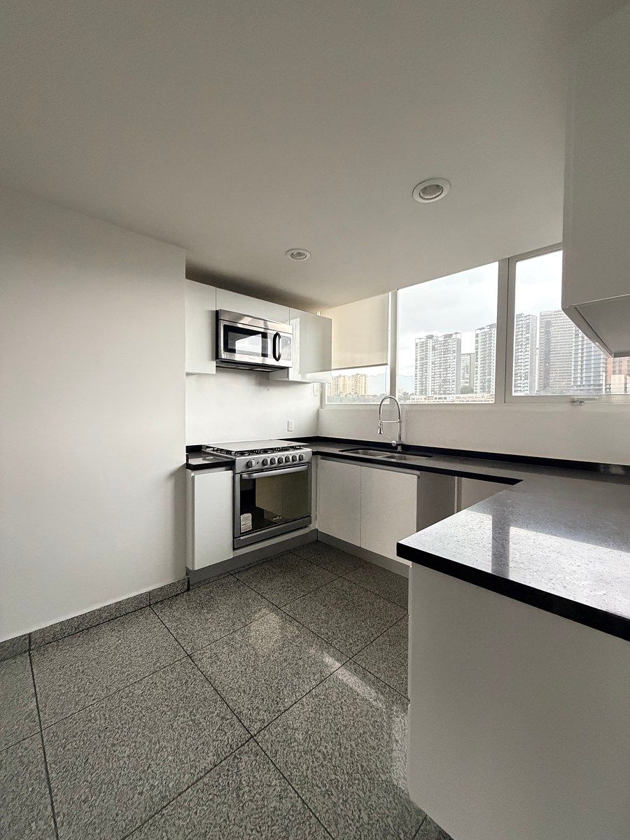 Apartment in Bosque Real, Huixquilucan, photo 14 of 29