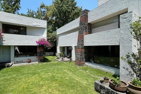 Casa en venta en privada de Barrio San Francisco