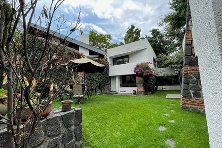 Casa en venta en privada de Barrio San Francisco
