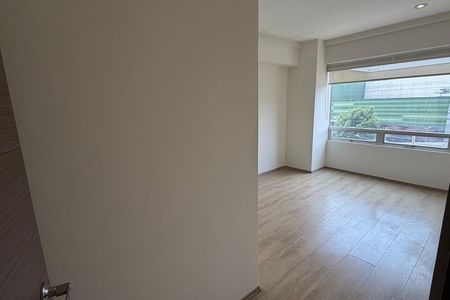 Funcional y cómodo depto en VENTA en Via Santa Fe
