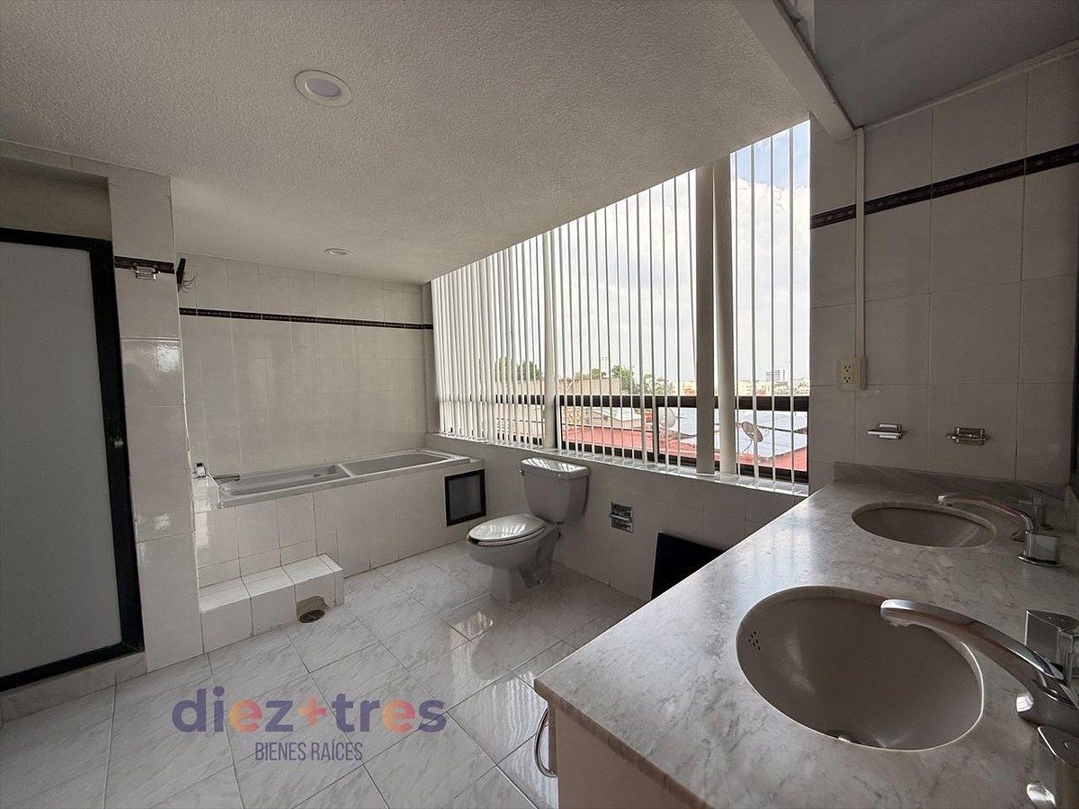 Apartment in Bosques de las Lomas, Cuajimalpa de Morelos, photo 12 of 20
