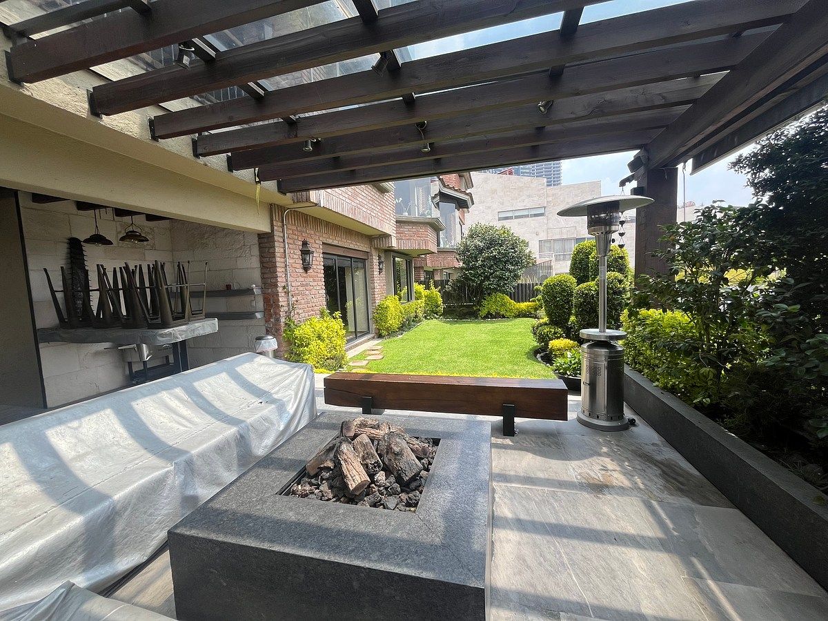 Casa en condominio en Lomas Country Club, Huixquilucan, foto 4 de 50