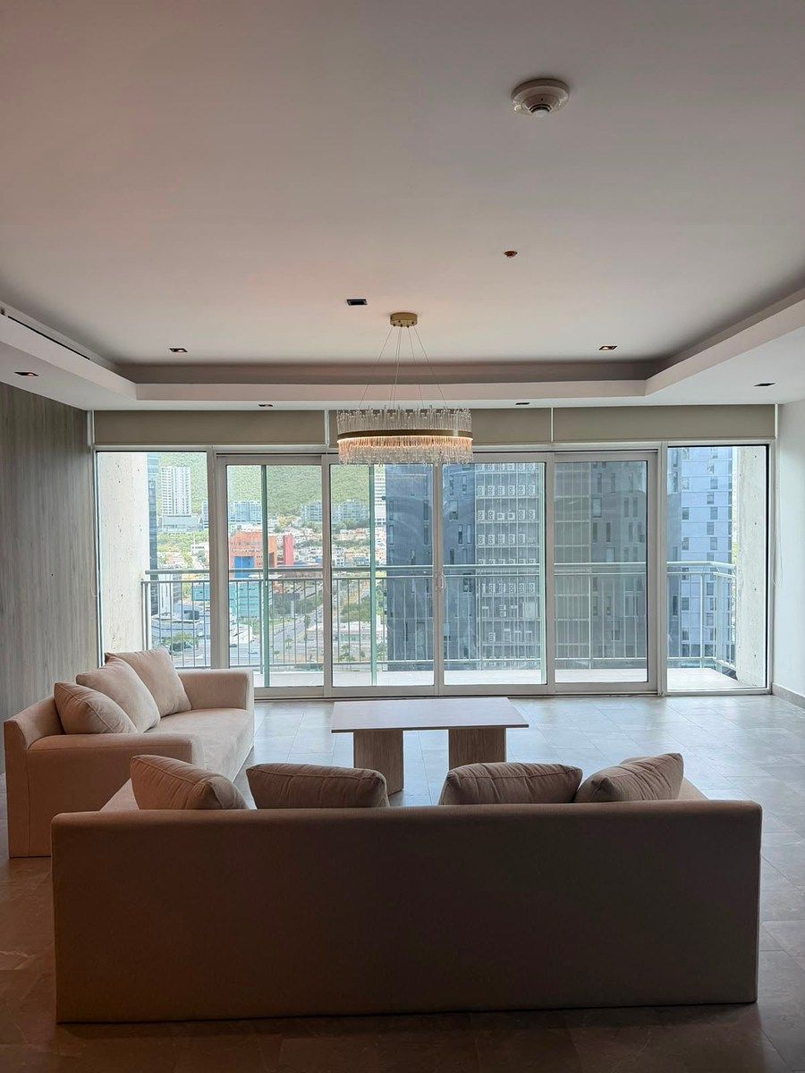 DEPARTAMENTO EN RENTA VALLE ORIENTE, foto 1 de 16
