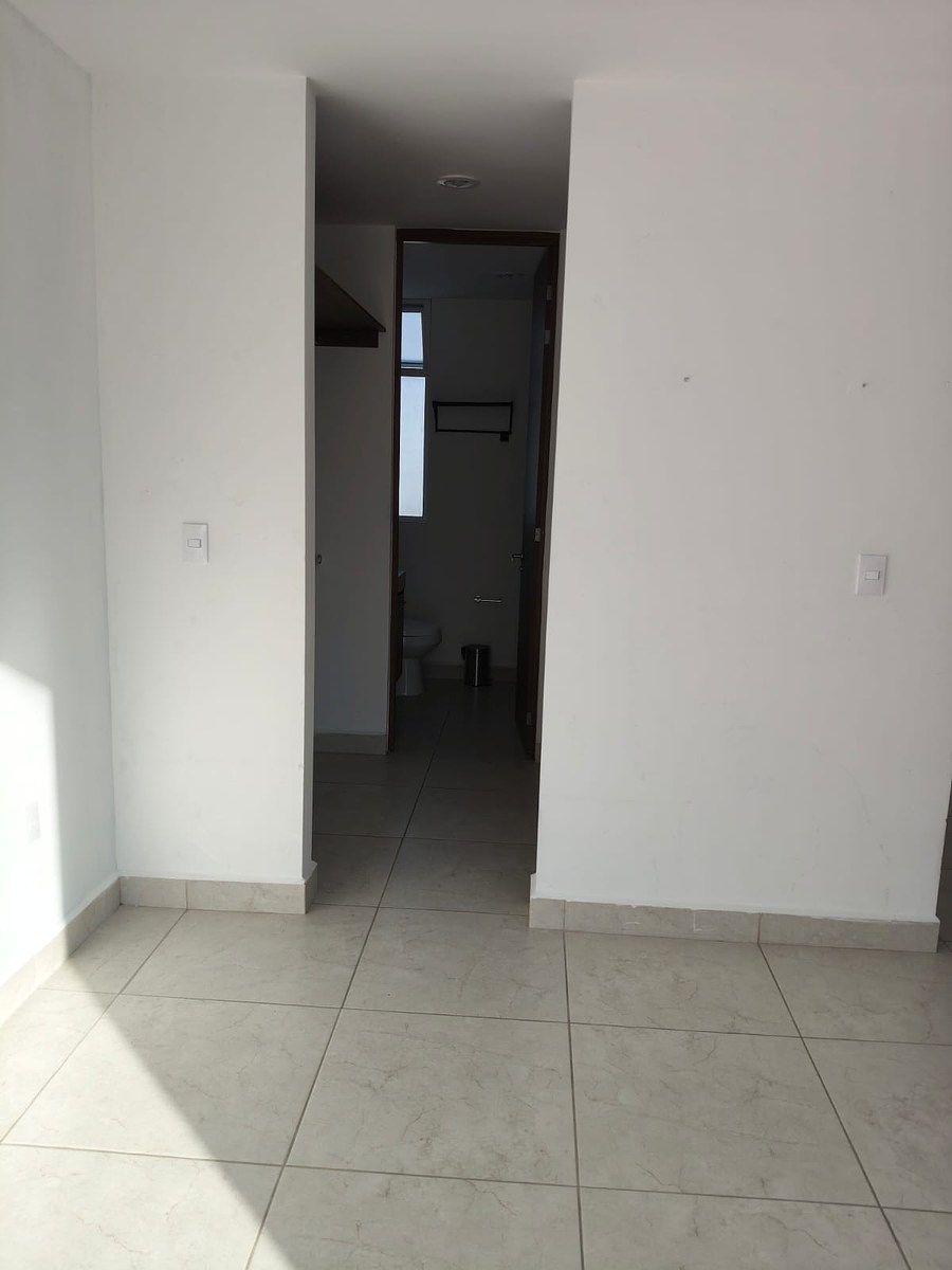 Casa em condomínio fechado em Villas del Refugio, El Marqués, foto 9 de 14