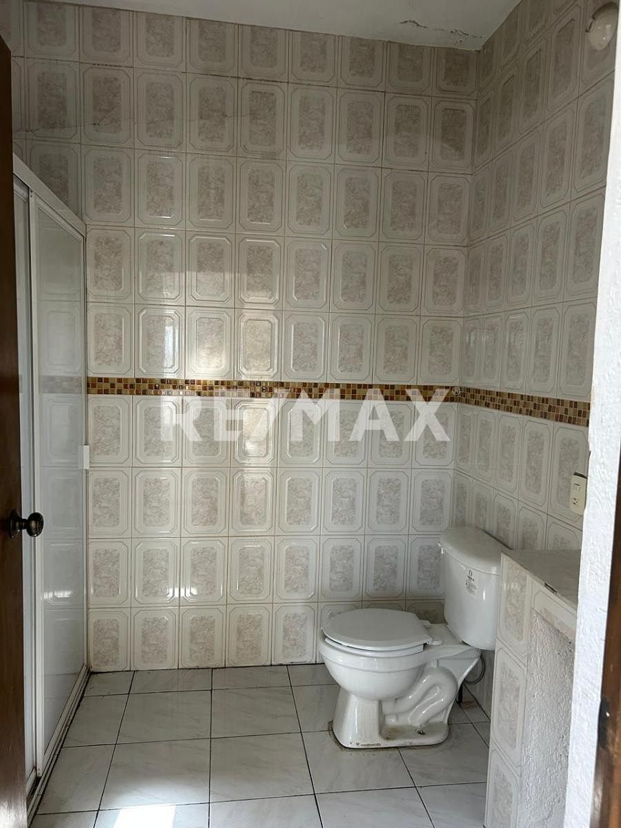 Lote comercial em Jardines de La Hacienda, Querétaro, foto 5 de 13