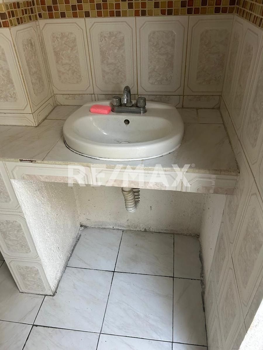 Lote comercial em Jardines de La Hacienda, Querétaro, foto 13 de 13