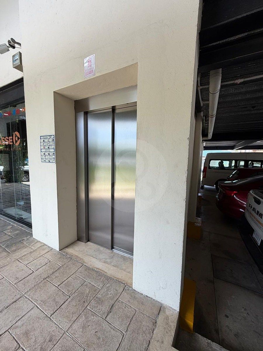 Local comercial en Villas Del Sol, Mérida, foto 12 de 14