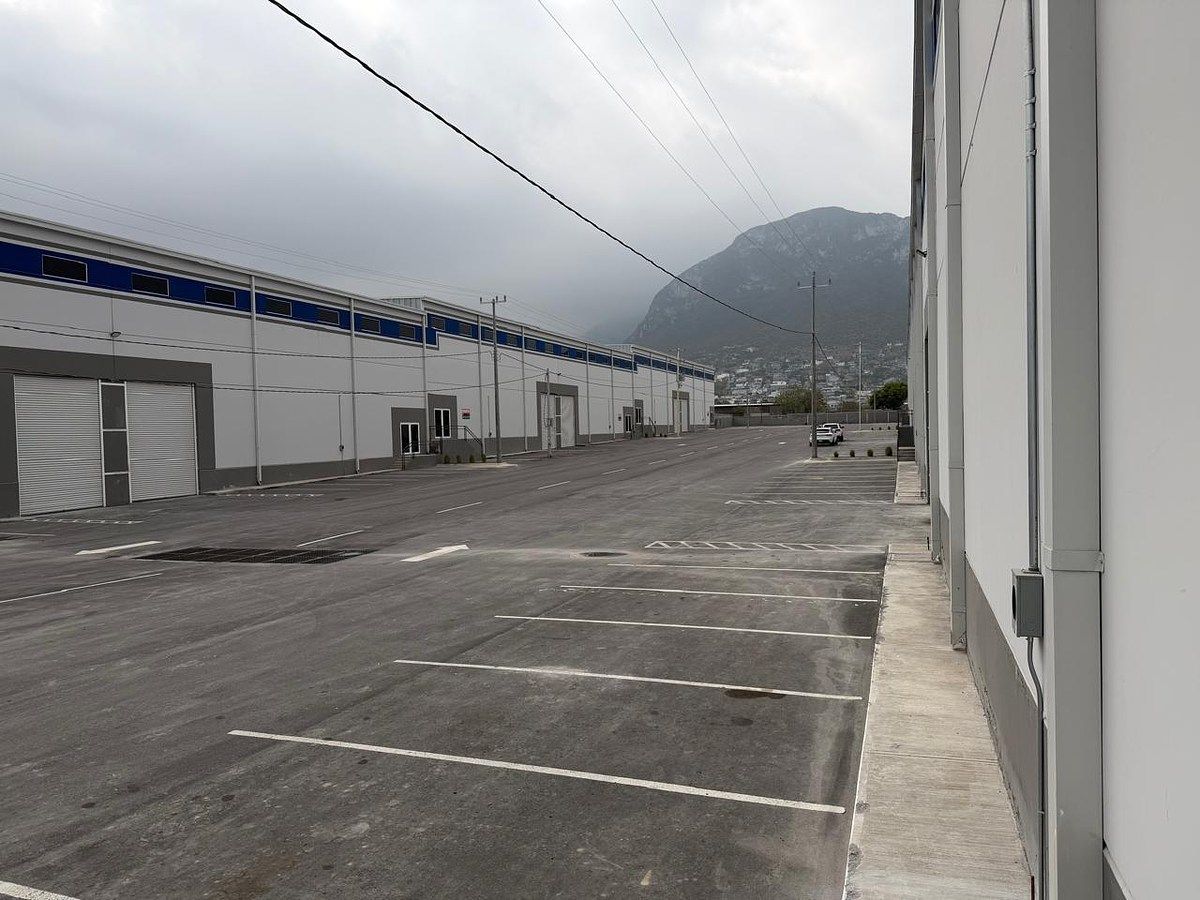 Bodega industrial en Las Encinas, General Escobedo, foto 3 de 11