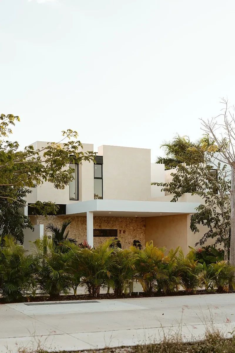 House in Cholul, Mérida, photo 3 of 26