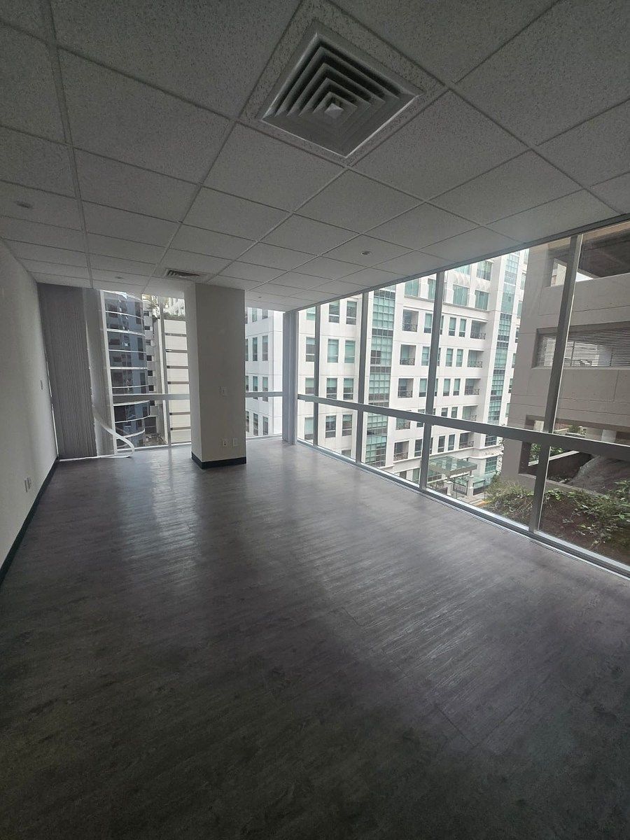 Oficina de 149 m2 en edificio nuevo Yama Bosques, foto 1 de 32