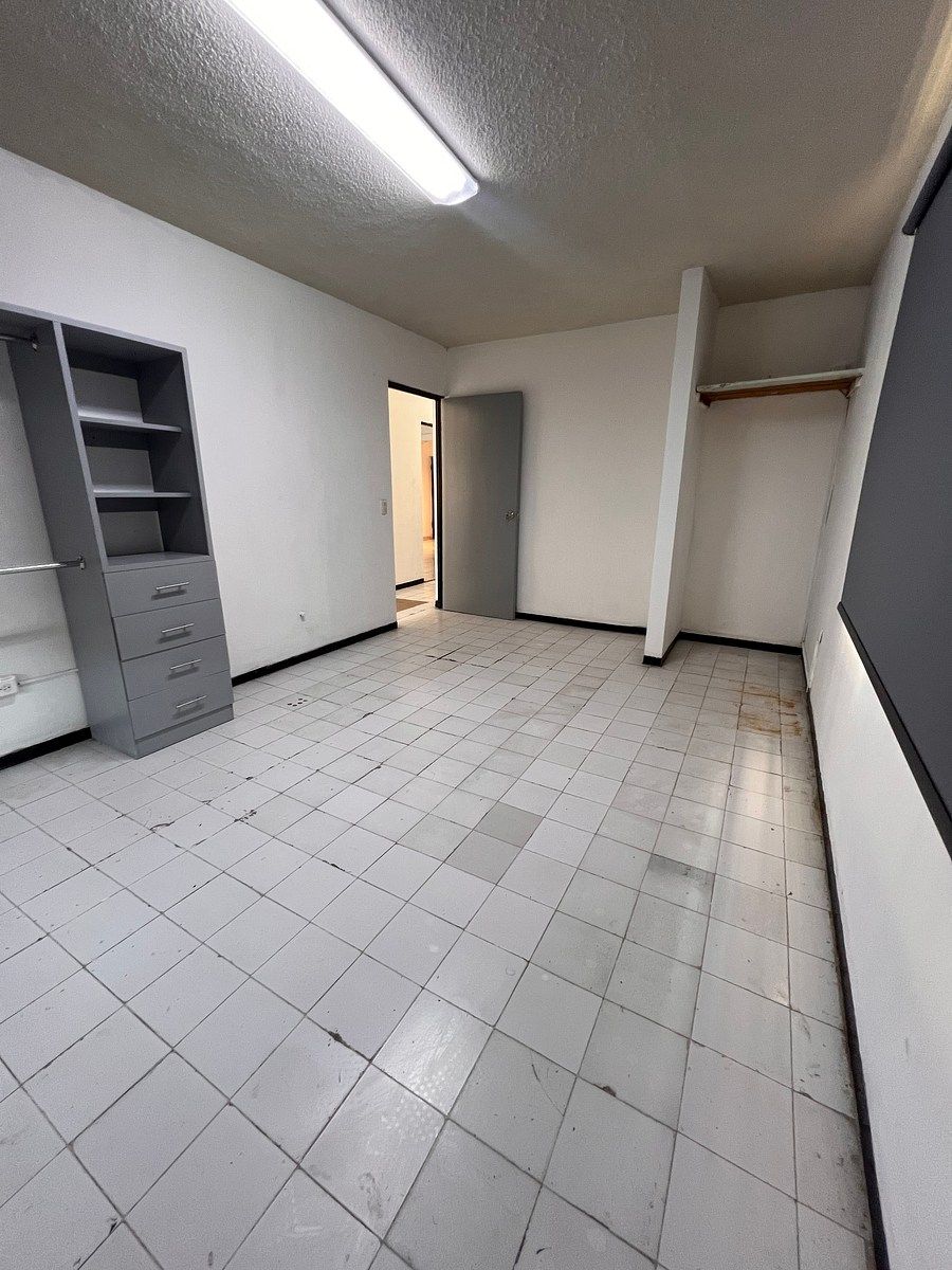 Apartment in Bernardo Reyes, Monterrey, photo 14 of 17
