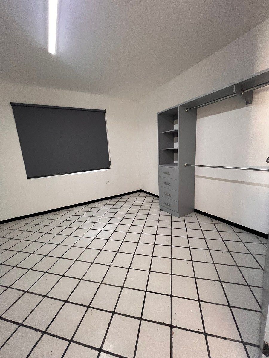 Apartment in Bernardo Reyes, Monterrey, photo 16 of 17