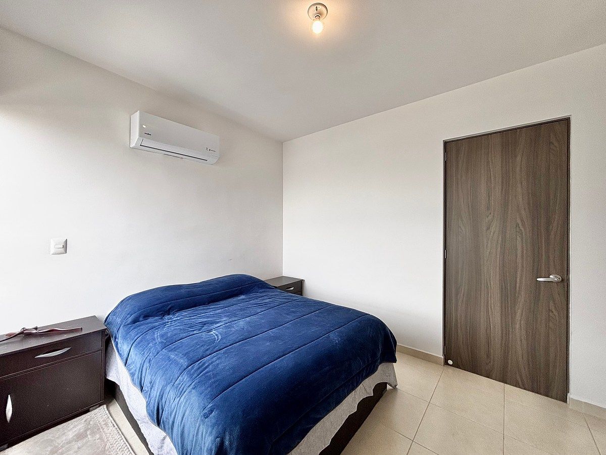 Casa em Zákia, El Marqués, foto 24 de 43