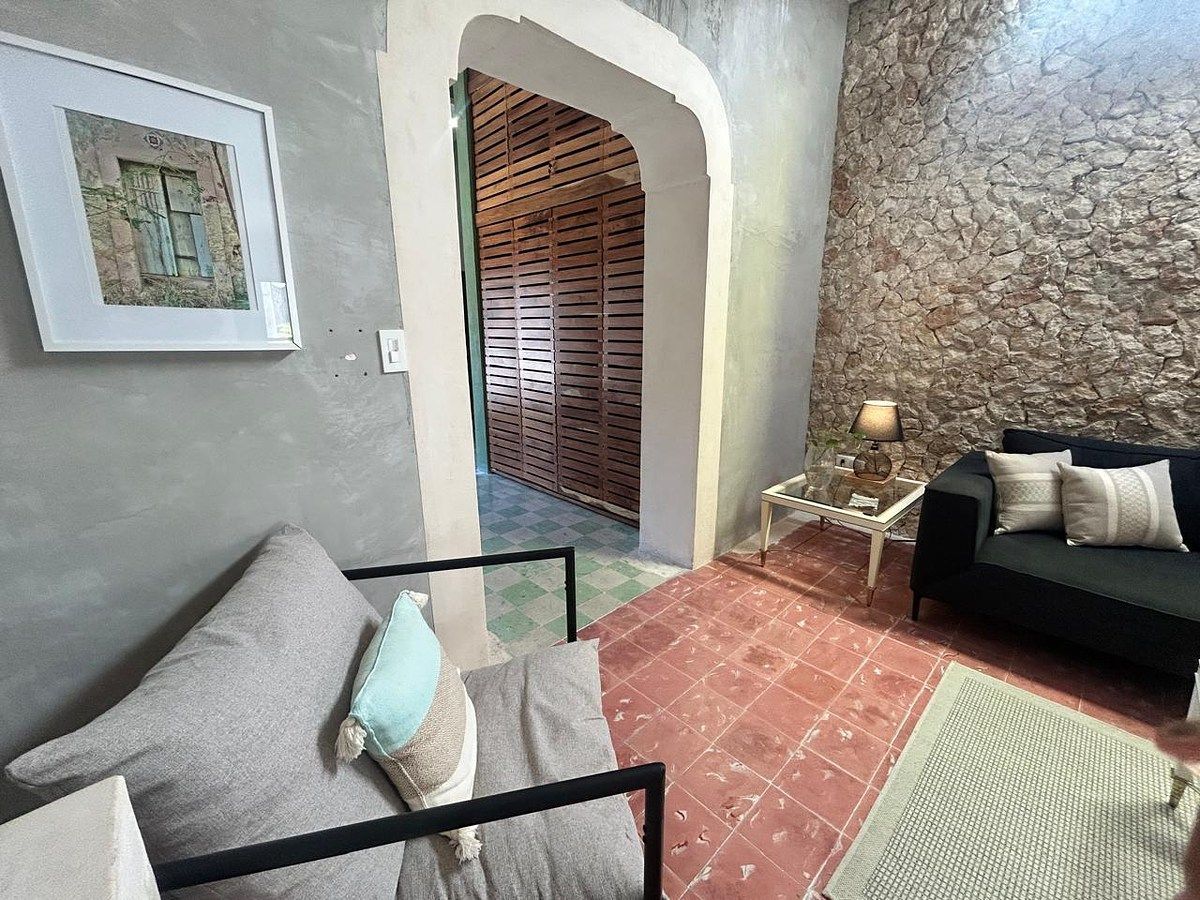Casa Remodelada de 1+ Recamara / 2 baños completos, foto 1 de 22