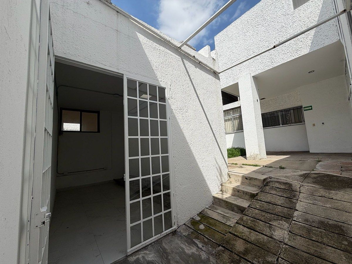 House with Commercial Use in Moderna, Guadalajara, photo 16 of 21