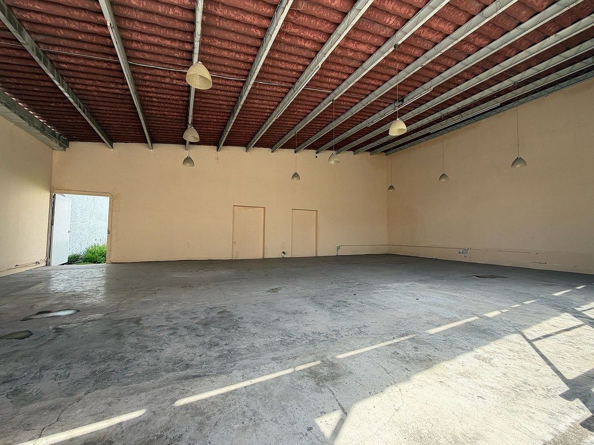 House with Commercial Use in Moderna, Guadalajara, photo 18 of 21