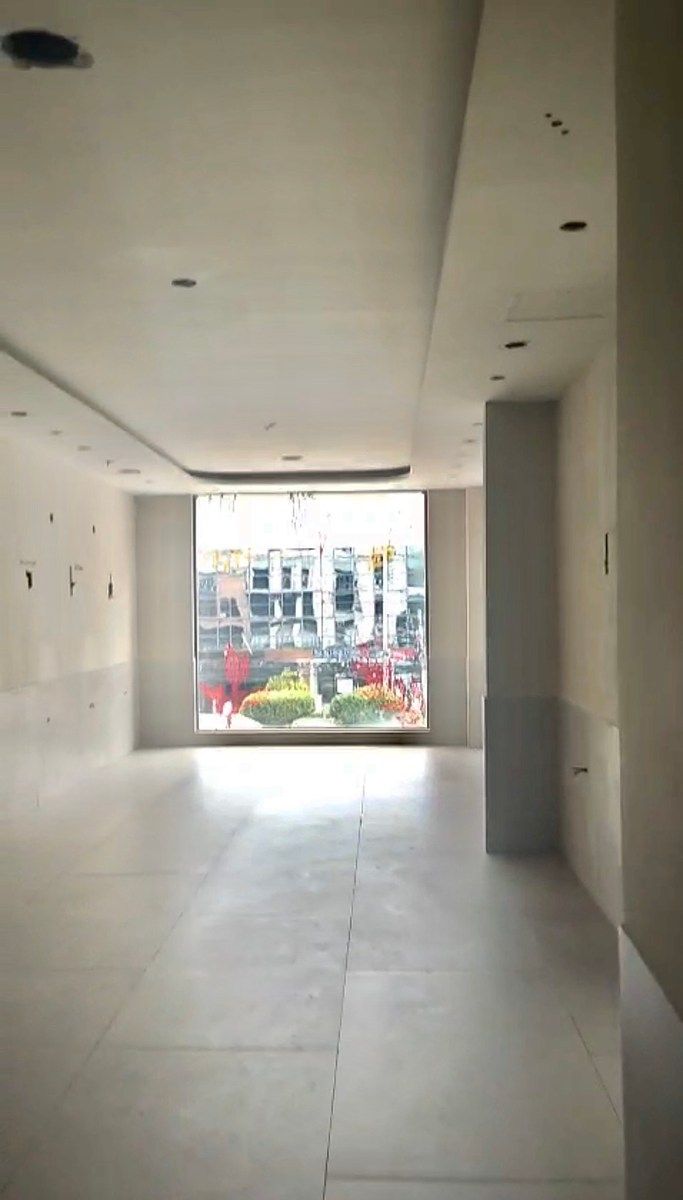 Local comercial en Lomas de Chapultepec III Sección, Miguel Hidalgo, foto 2 de 24