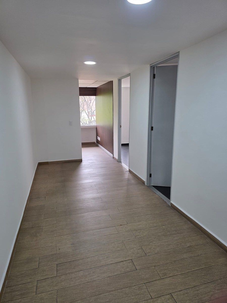 Oficina en Crédito Constructor, Benito Juárez, foto 2 de 7