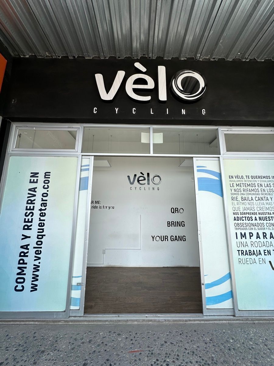Local comercial en Residencial el Refugio, Querétaro, foto 5 de 12