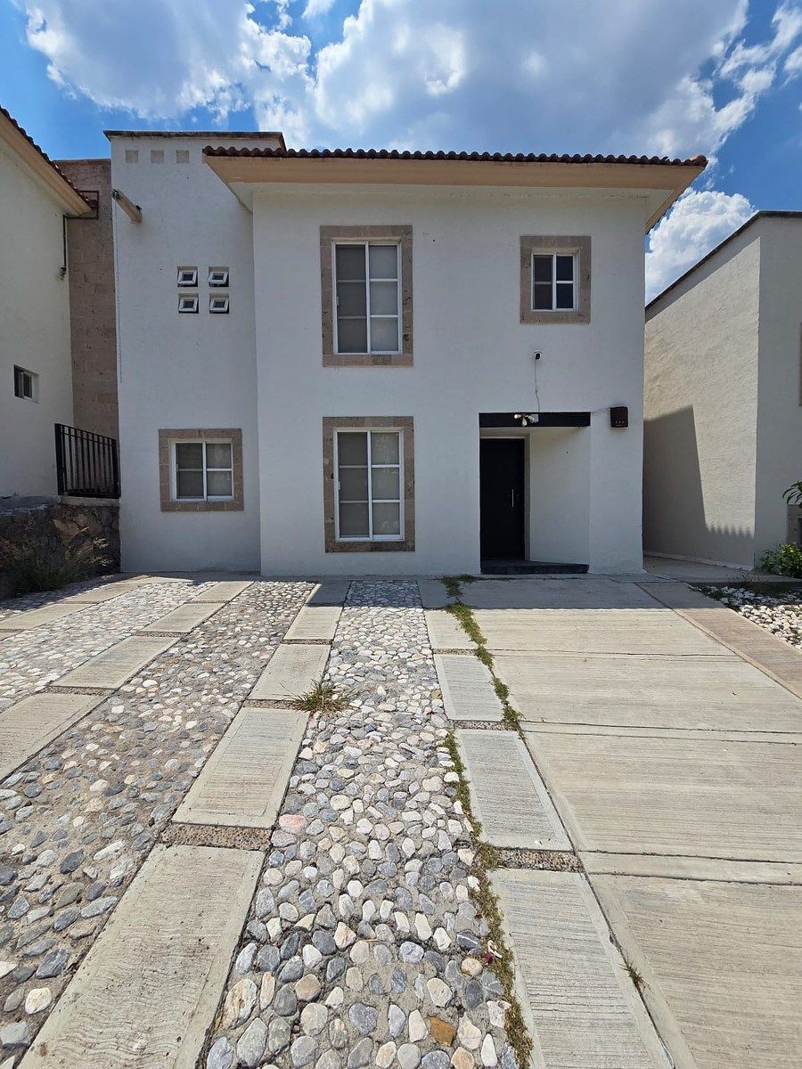 CASA AMUEBLADA EN VILLA VENETTO, foto 1 de 13