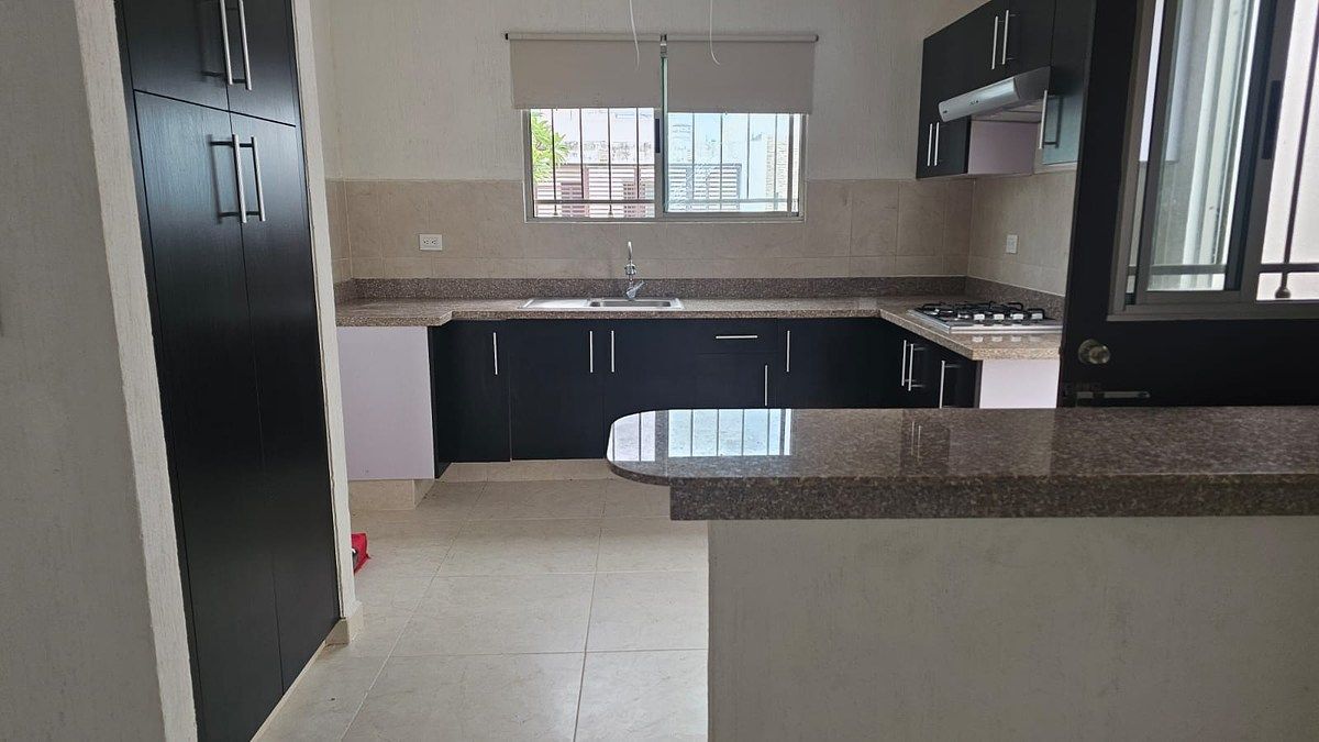 Casa en renta en las Américas, foto 1 de 11