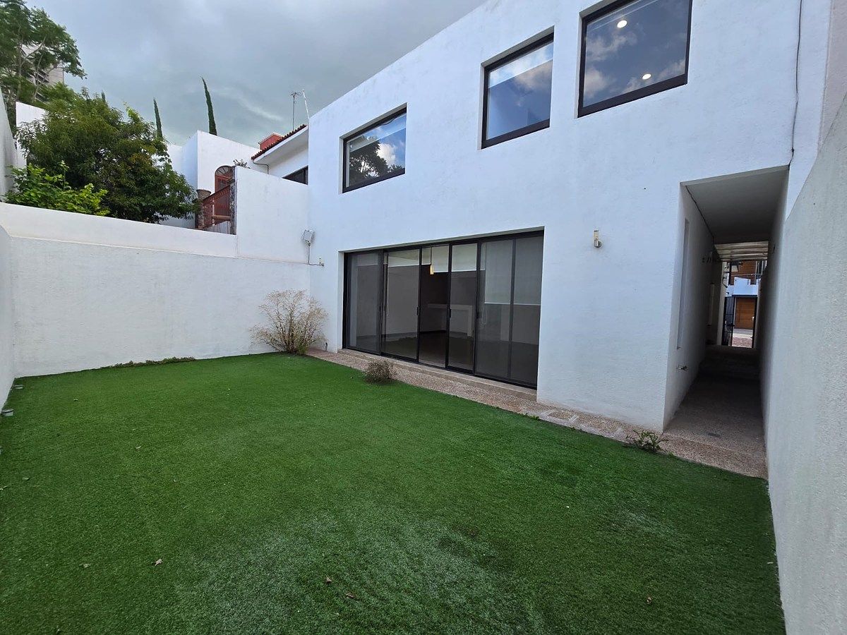 Casa en condominio en Juriquilla, Querétaro, foto 2 de 12
