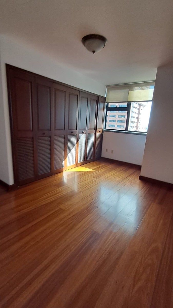 Apartamento en Zona 14, Guatemala, foto 10 de 19
