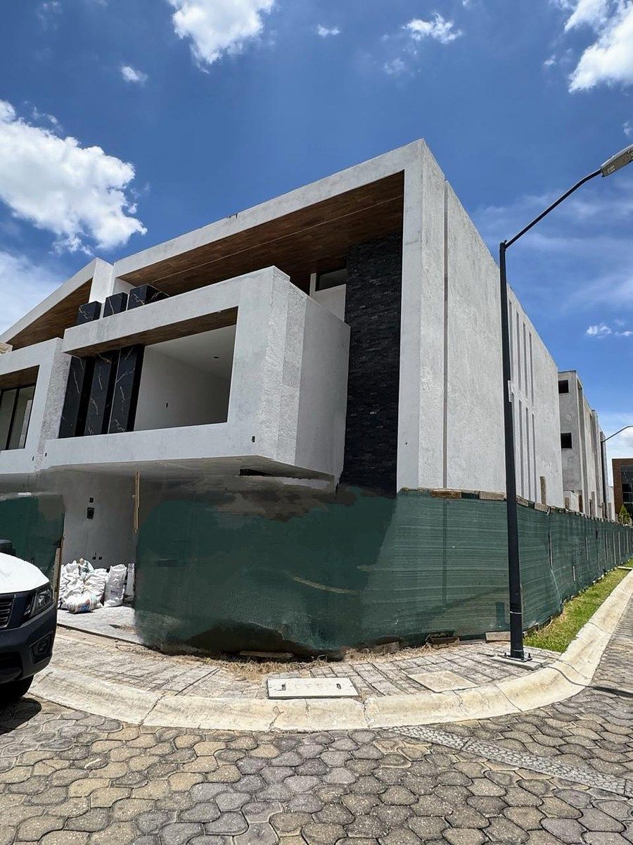 PREVENTA ESPECTUCULAR RESIDENCIA EN ESQUINA PARQUE SAN JOSÉ CON RECAMARA PB, foto 1 de 20