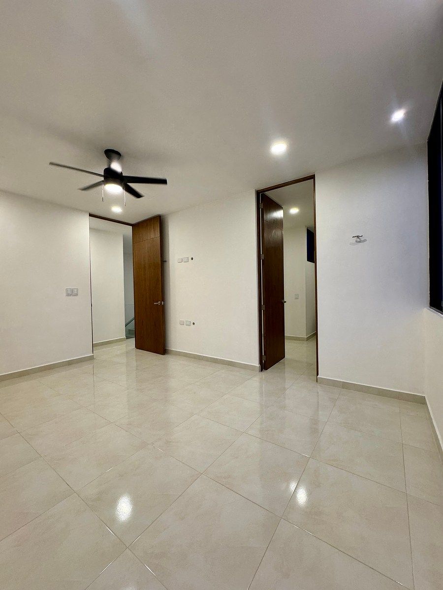 House in Cholul, Mérida, photo 42 of 49