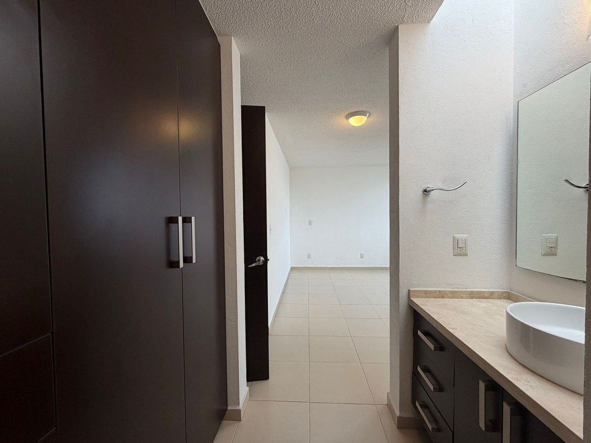 House in Juriquilla Santa Fe, Querétaro, photo 23 of 24