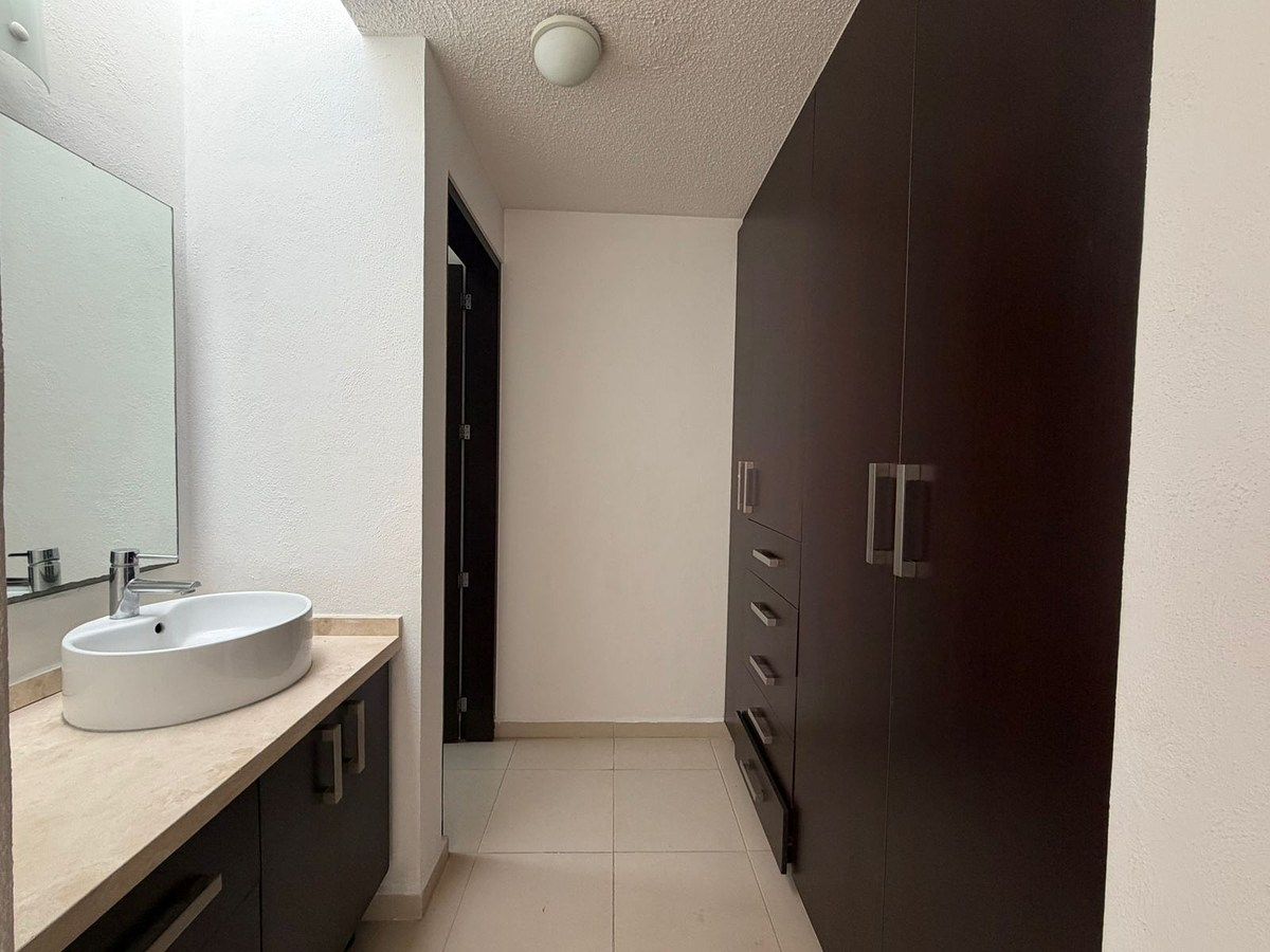 House in Juriquilla Santa Fe, Querétaro, photo 24 of 24