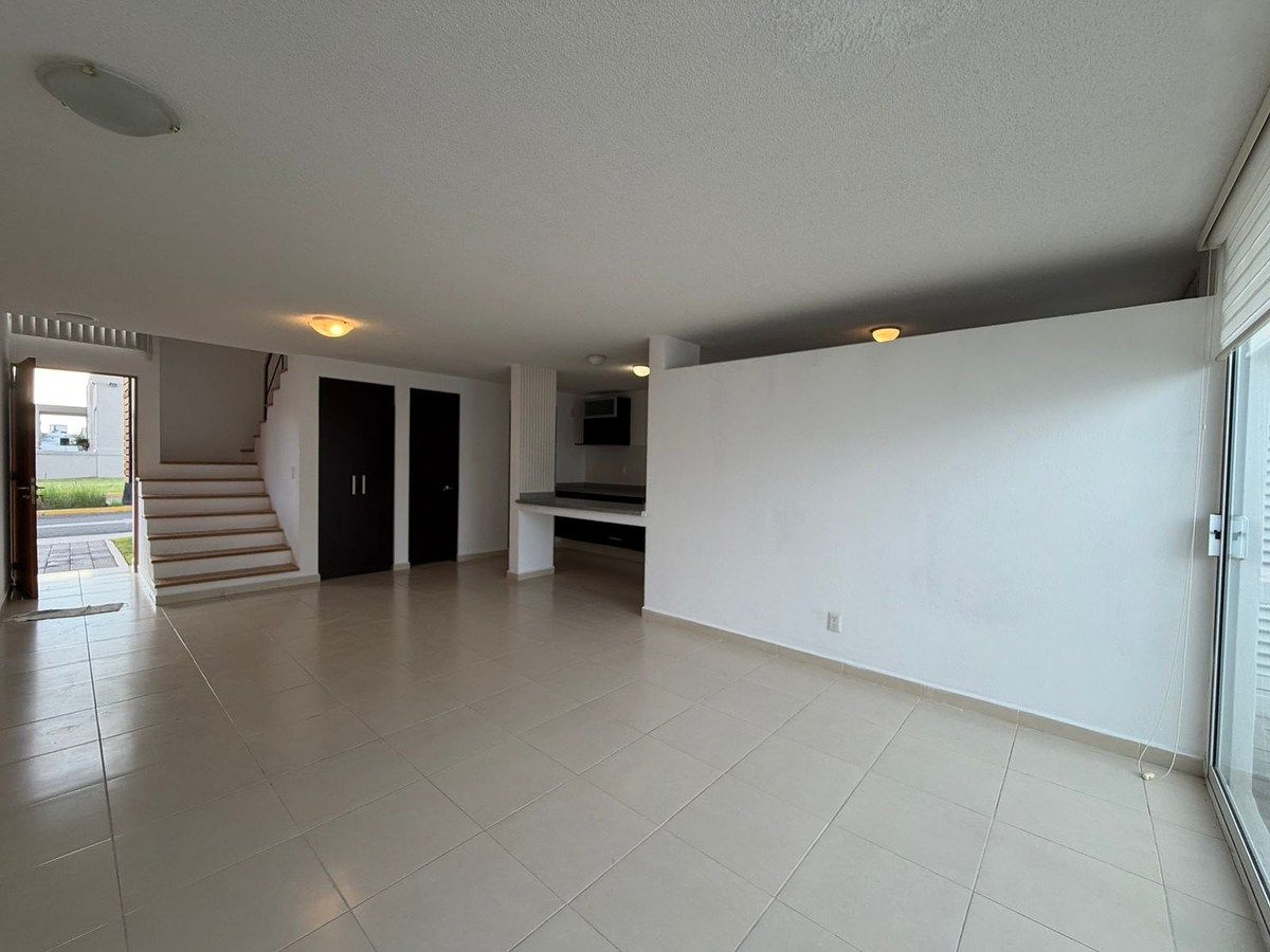 House in Juriquilla Santa Fe, Querétaro, photo 3 of 24