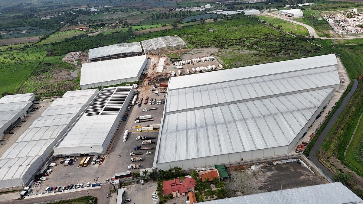 Bodega industrial en Valle de Santa Cruz, Tlajomulco de Zúñiga, foto 6 de 9