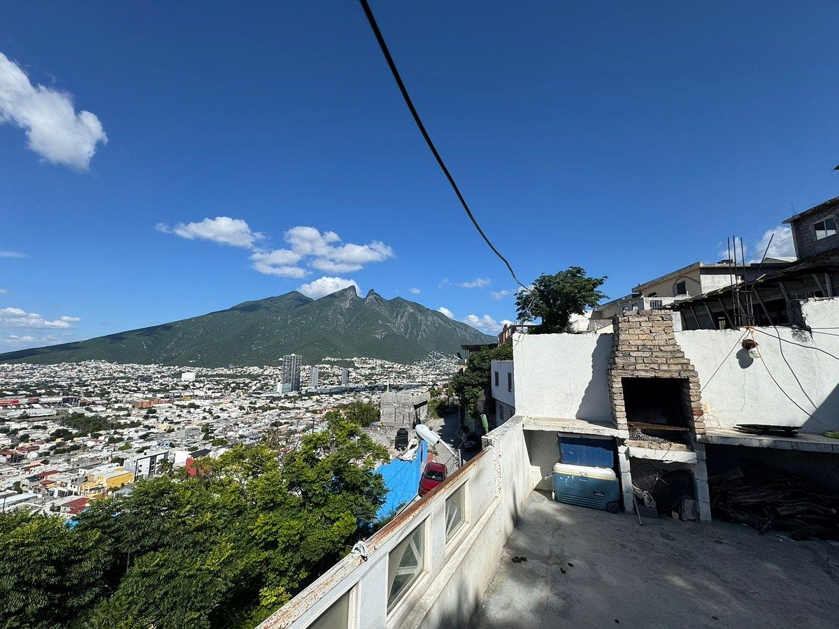 Casa em Burócratas Municipales, Monterrey, foto 5 de 24