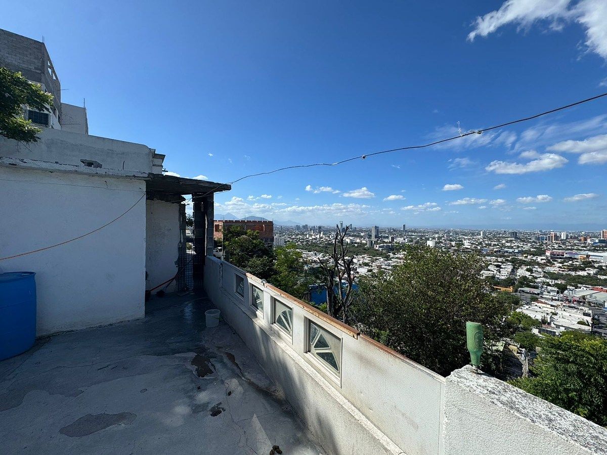Casa em Burócratas Municipales, Monterrey, foto 14 de 24