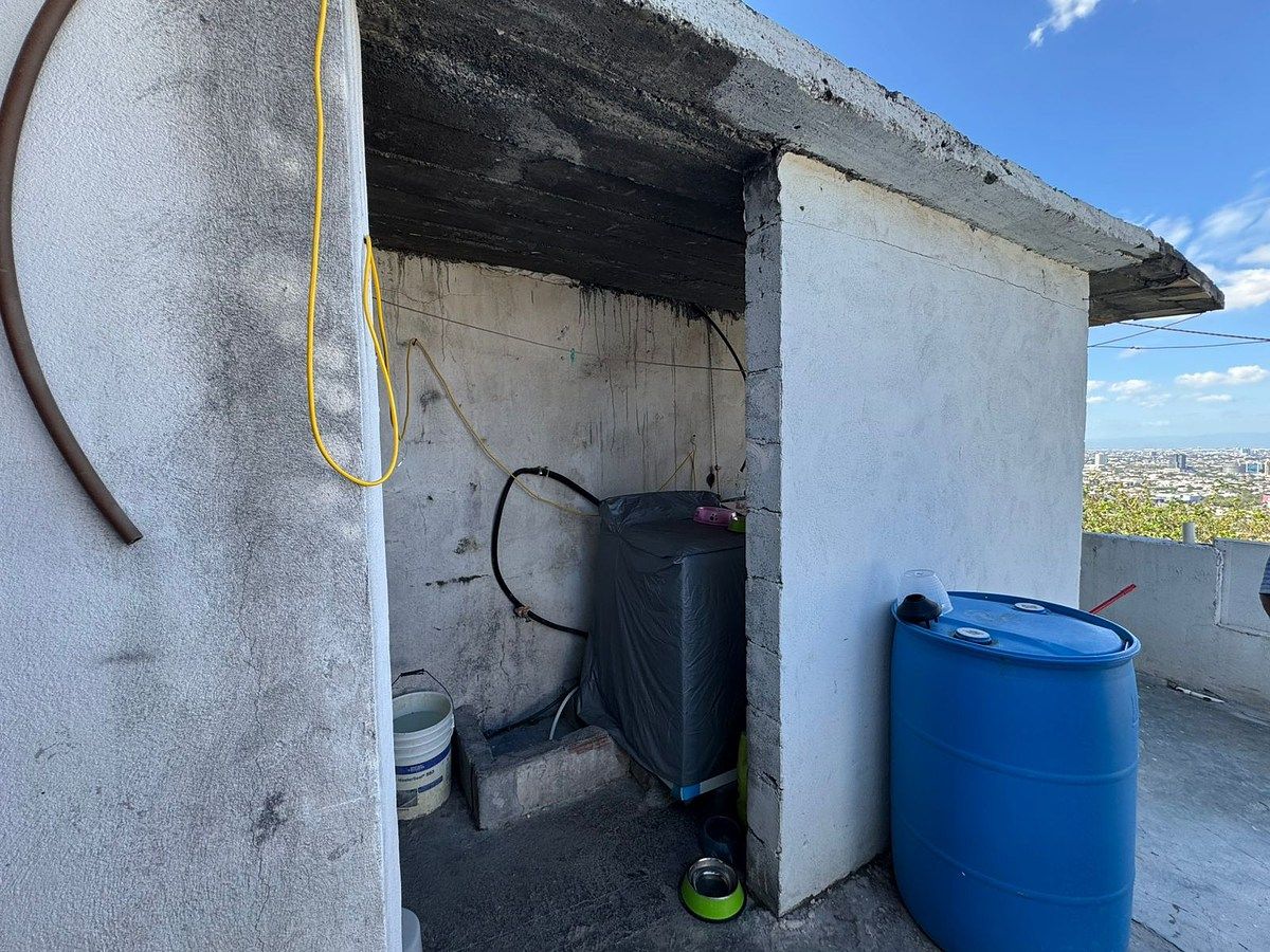 Casa em Burócratas Municipales, Monterrey, foto 15 de 24