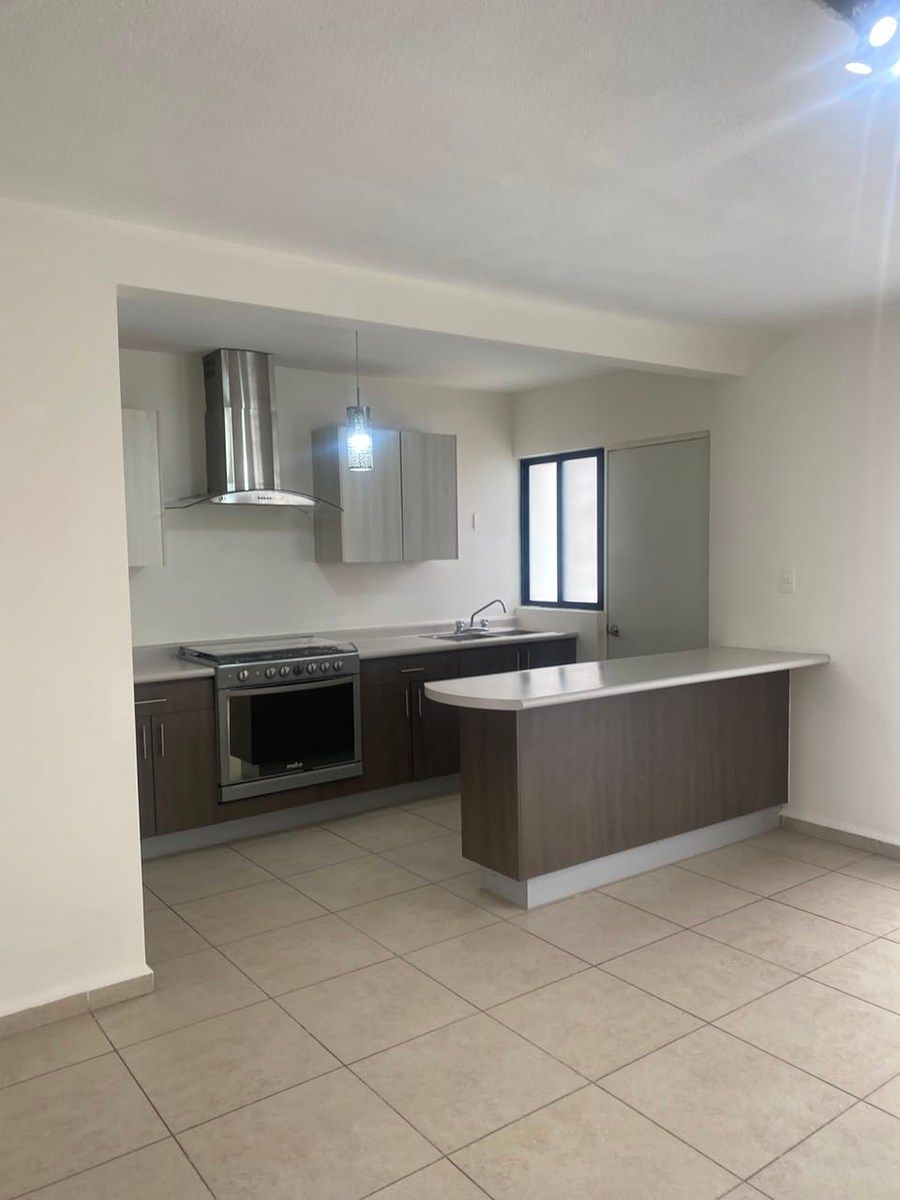Casa en Zibatá, El Marqués, foto 2 de 18