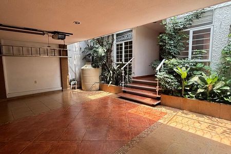 Casa en renta para oficinas en Chapultepec Sur, Morelia