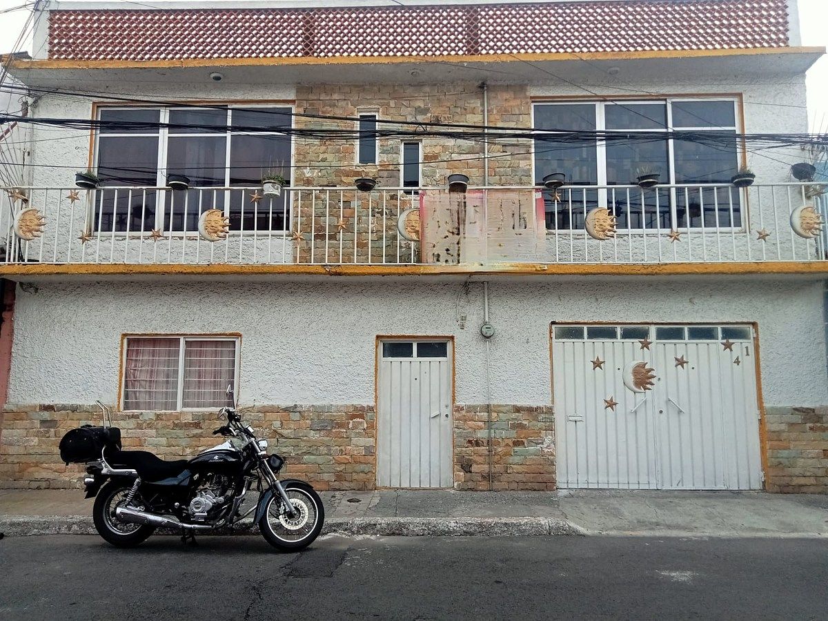 Amplia casa de 393m2 con 5 Departamentos en Col. Del Obrero, GAM, foto 1 de 14