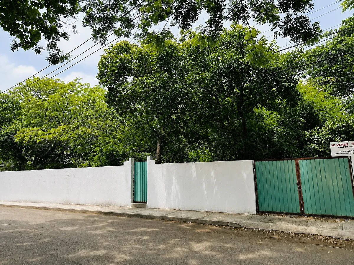 Terreno en Venta en la Colonia Dolores Patrón, en Mérida, foto 1 de 9