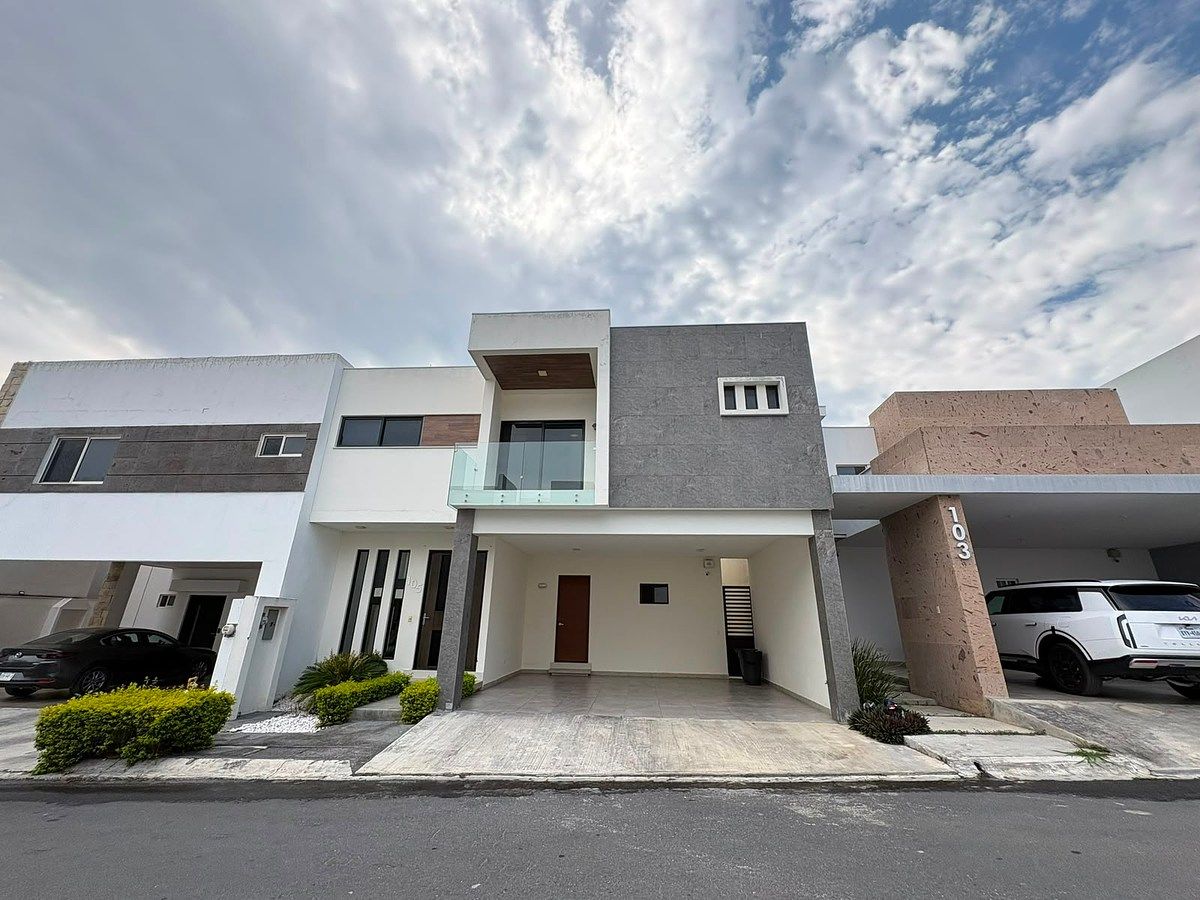 Casa  en Venta Valle de Cristal, foto 1 de 22
