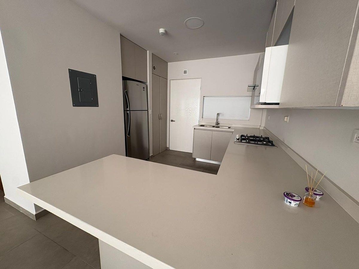 Apartamento em Cumbres Allegro, Monterrey, foto 3 de 15