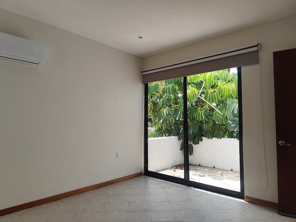 House in Benito Juárez, Carmen, photo 16 of 23