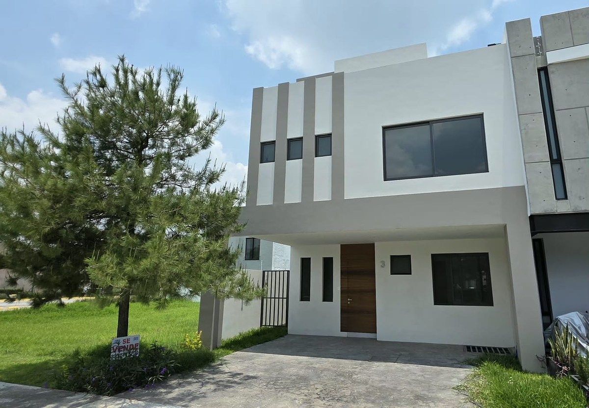 Casa nueva Parques Vallarta, Zapopan